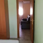 アパート Piso En Malvarrosa